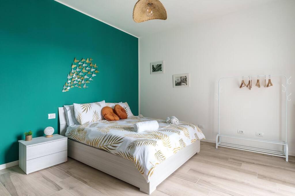 Free Parking Charme&Space Big House Wifi Netlix Milan Bagian luar foto